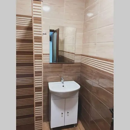 Casa Intreaga Cu Gradina Si Foisor Privat - Bychoice * Vama Veche